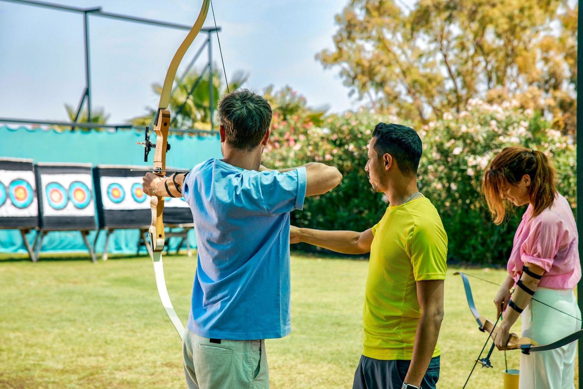 Tui Magic Life Jacaranda Hotel Side Luaran gambar Archery