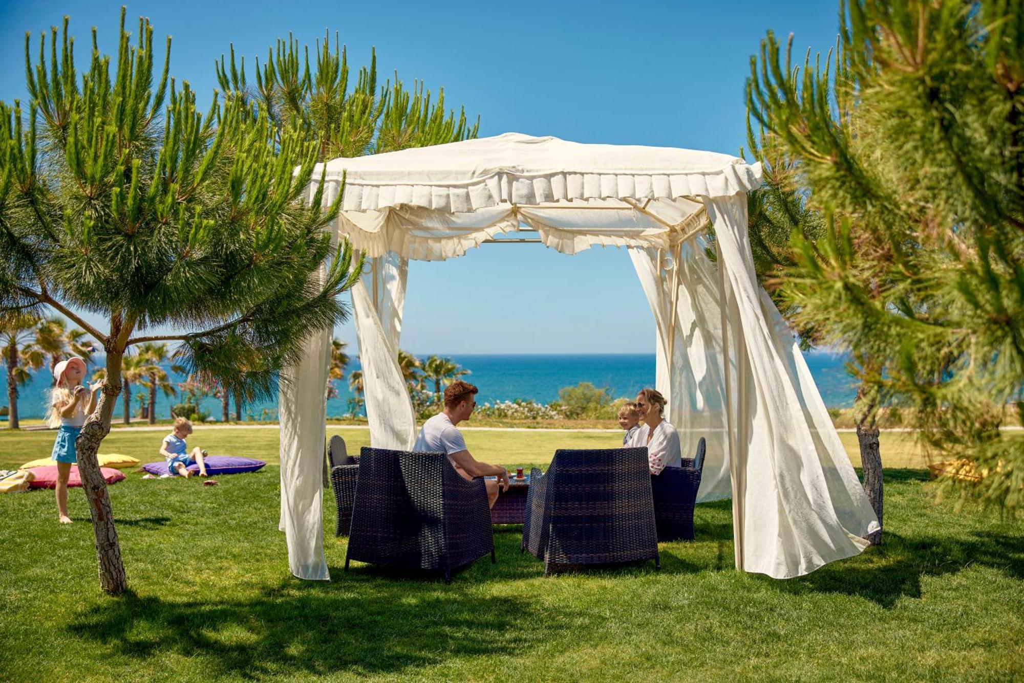 Tui Magic Life Jacaranda Hotel Side Luaran gambar Pergola